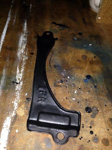 Honda accord battery holddown bracket