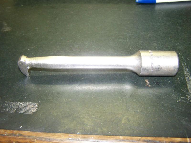 Snap-on cj66-19 bearing hook for a slide hammer puller with  threaded body