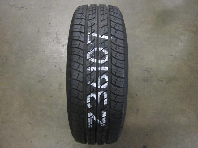 One cooper cs4 touring 225/65/17 tire (z36107)  9-10/32