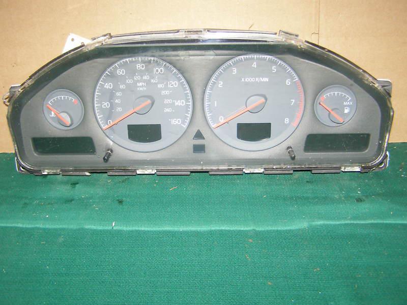 1999 2000 volvo s80 speedometer cluster   