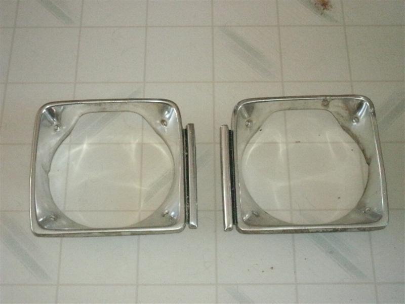 1976 77 78 79 volare aspen headlight bezels right and left cannot recall year