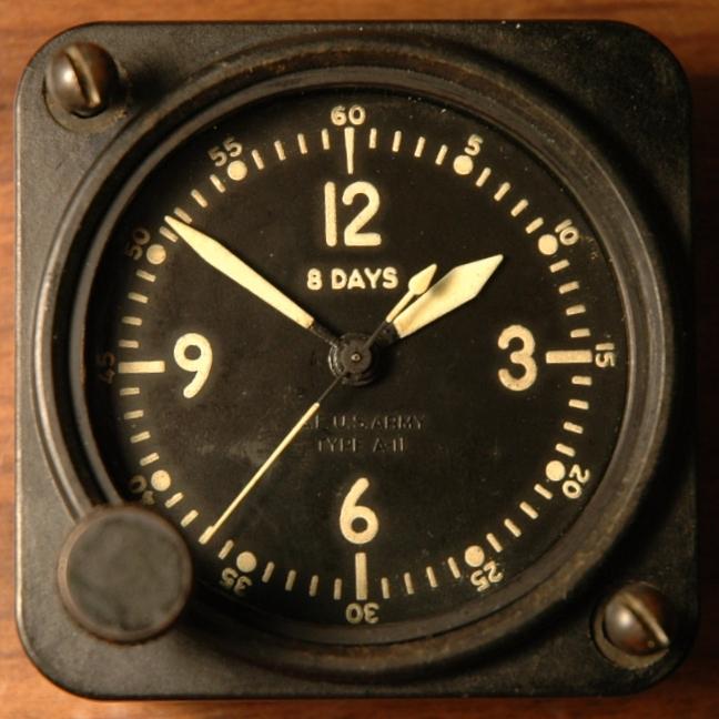 Bulova cal 21ae 8 jewel 2 1/4 inch a-11 aircraft clock original glow dial hands