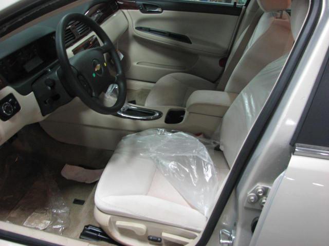 2009 chevy impala floor center console tan 1029687