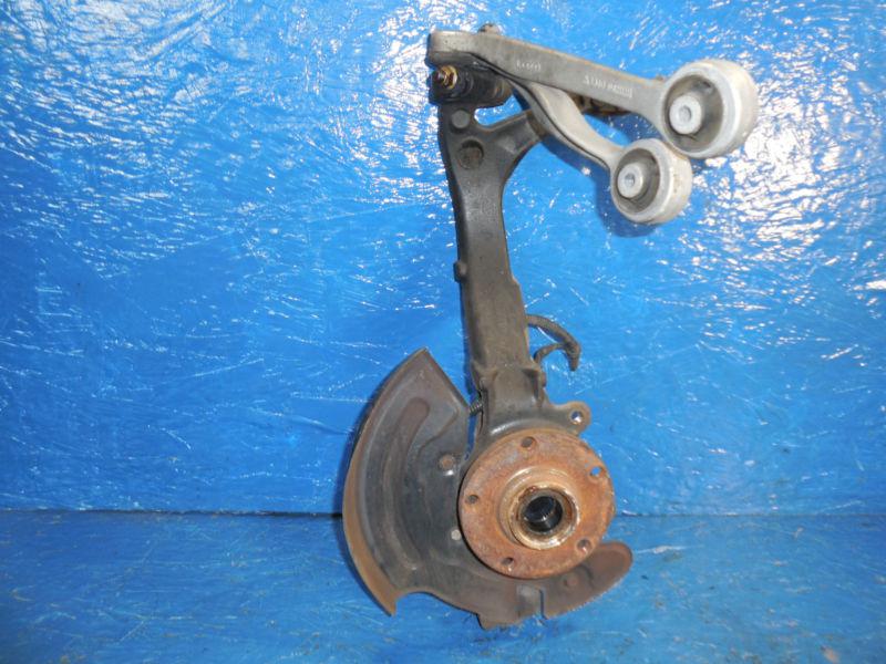 2001-2005 b5.5 volkswagen passat driver front spindle oem knuckle 8d0 407 258