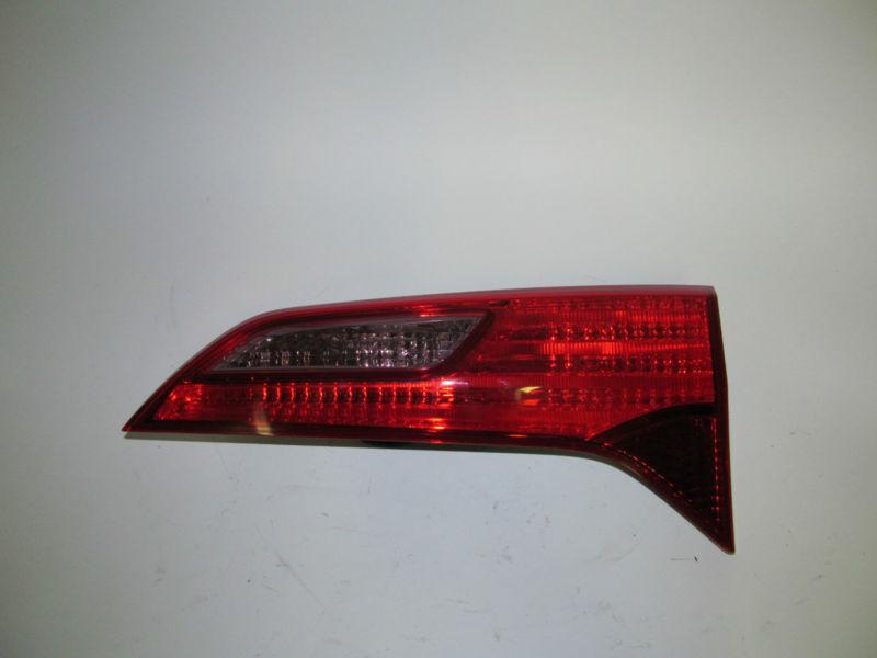 2013 acura rdx oem right tail light nice!