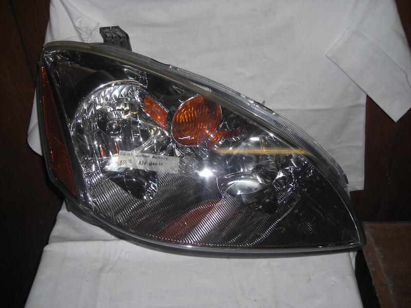 2002-2004 nissan altima rh headlight