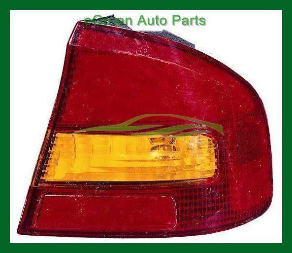 00-04 legacy/outback sedan 4 door tail light lamp right passenger