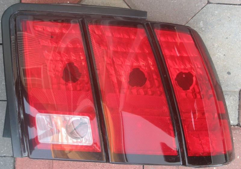  1999-2004 ford mustang taillight tail light oem