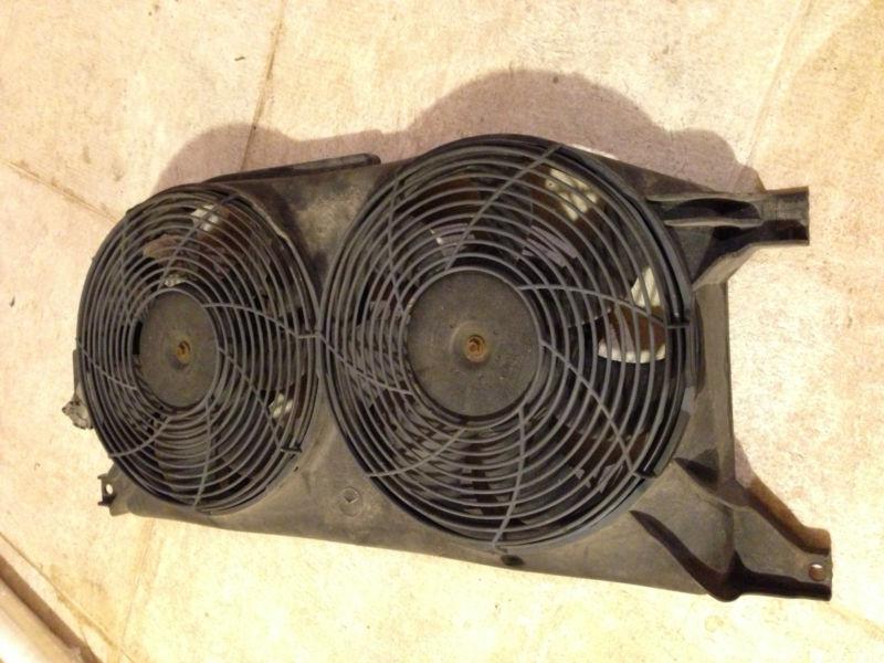 Mercedes w163 ml320 ml350 radiator condenser fan fans valeo 98 99 00 01 02 03 04