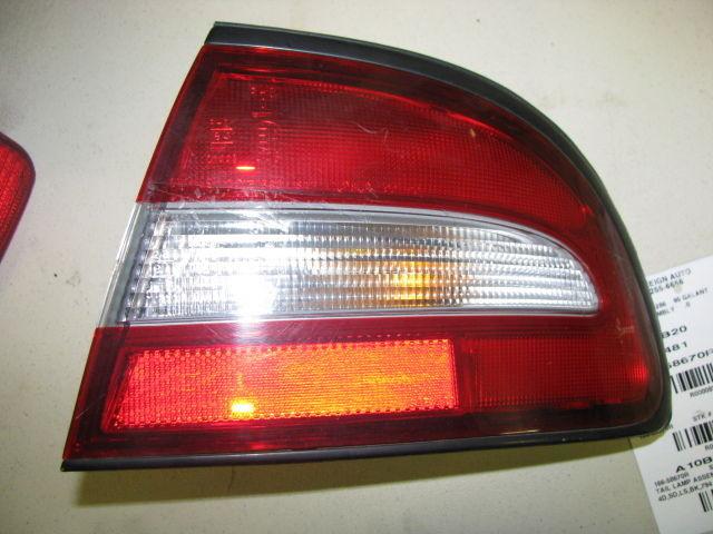 Tail light galant 94 95 96 quarter mount right 8237