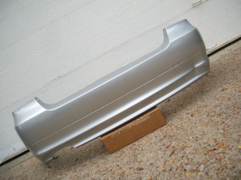 Bmw 3 series sedan 335i 335xi 328i 328xi 07 08 rear bumper oem original