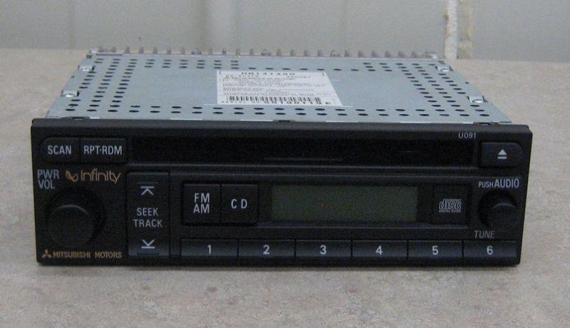 04 05 06 lancer, 04 outlander oem am/fm infinity cd player radio mn141490