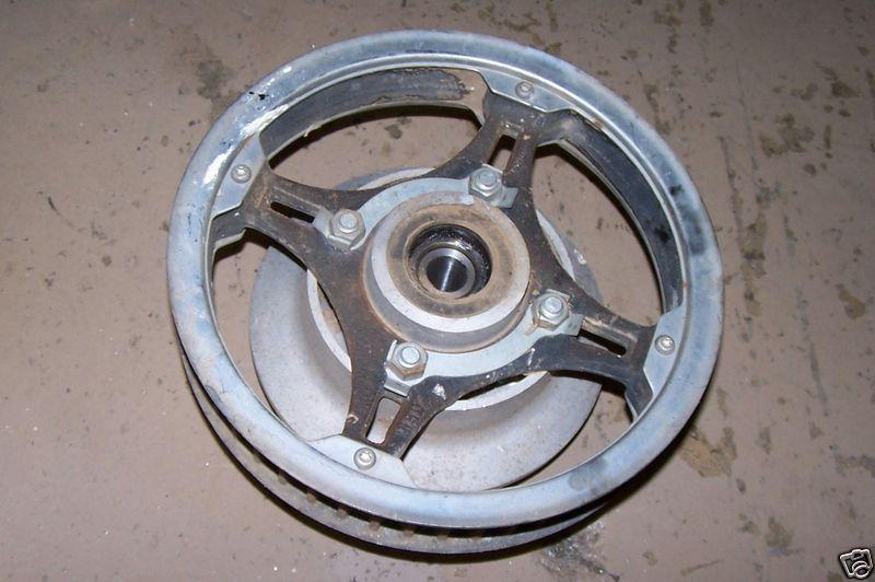 Rear  belt sprocket & carrier  taken off kz305  kawasaki kz 305 b 09-81