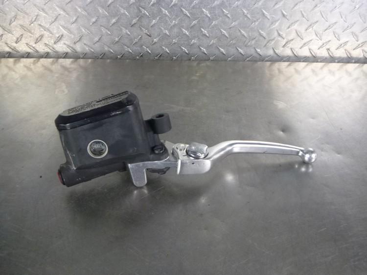 Aprilia dorsoduro smv 750 1200 clutch master cylinder 