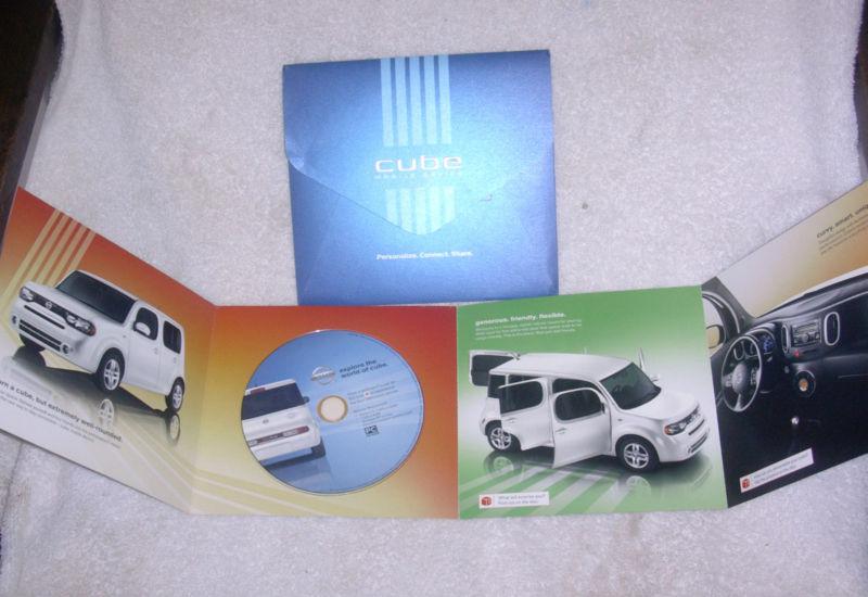 Nissan cube auto literature & cd 