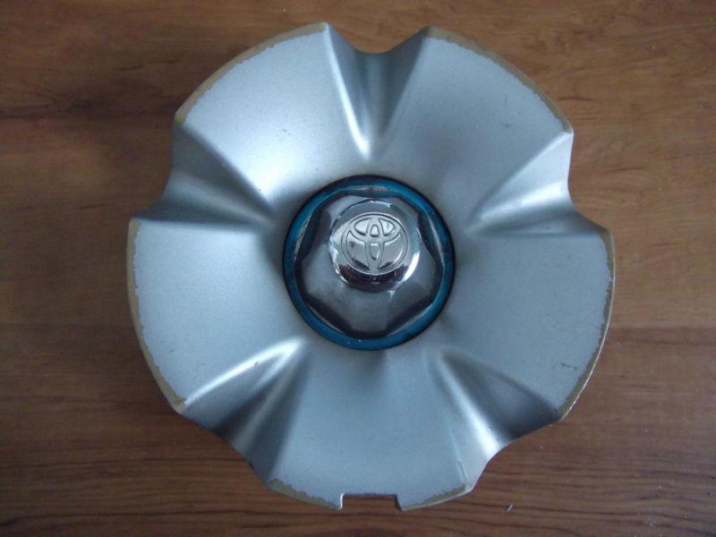 Toyota celica center hub cap caps hubcap 2000-2005