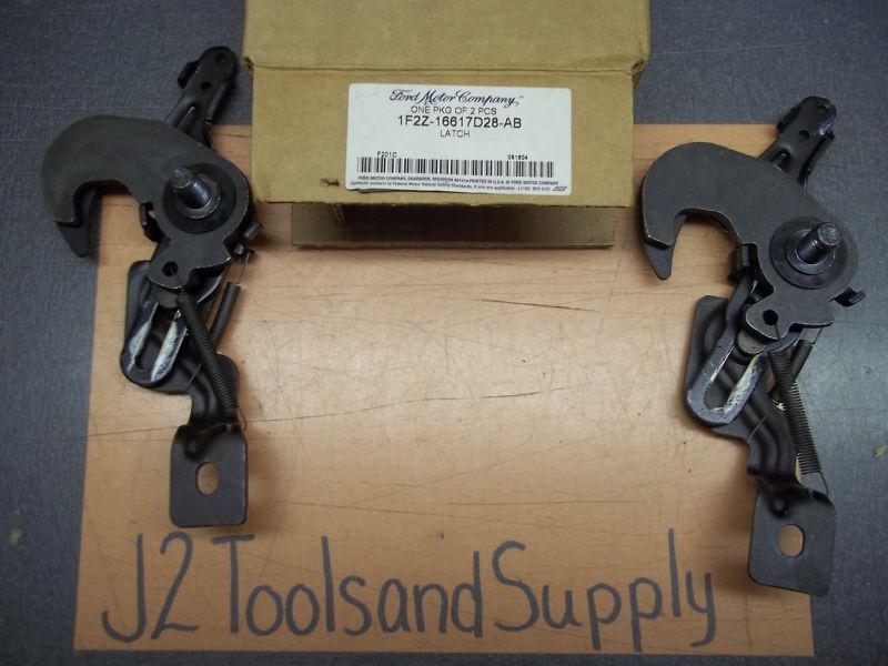 New genuine ford  1f2z-16617d28-ab seat track latch