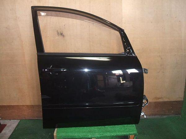 Toyota ipsum 2002 front right door assembly [1013100]