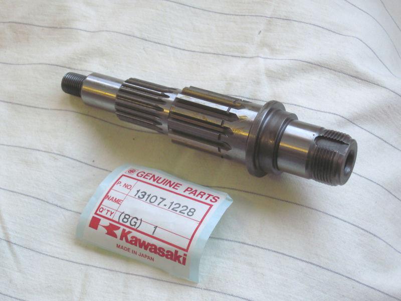 Kawasaki klf300 c1 c2 c2a c3 c4 c5 c6 c7 c7a c8 bayou 4x4 shaft 13107-1228 nos