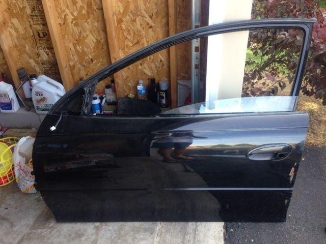 04 05 06 pontiac gto l. left driver lh front door black