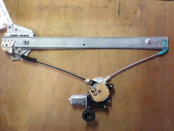 Suzuki wagon r 2004 front right door regulator [3813120]