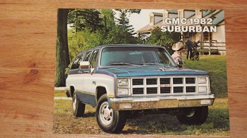 1982 gmc suburban original dealership sales brochure