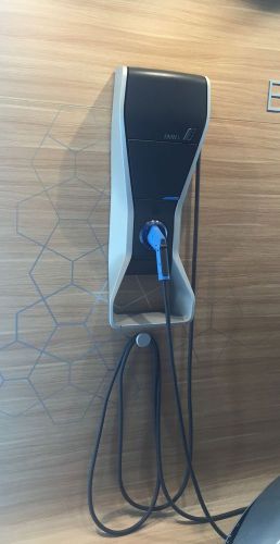 Bmw i3 charging station