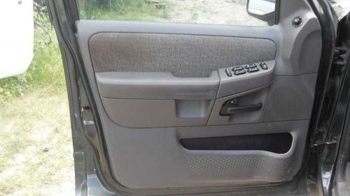 Explorer  2004 door trim panel, front 45049