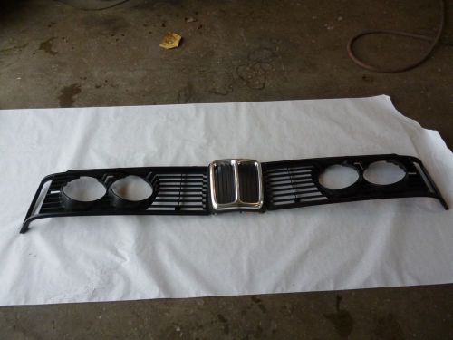 Bmw e21 complete grill set