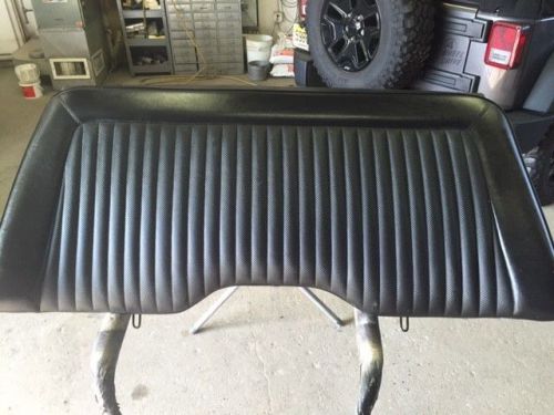 70 71 72 73 74 cuda challenger original rear seats