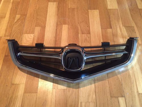 Acura tsx grille assembly with chrome moulding ac1200110