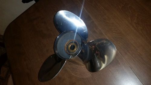 Yamaha performance series gyt propeller 14 1/4&#034; x 16&#034; pitch three blade rh