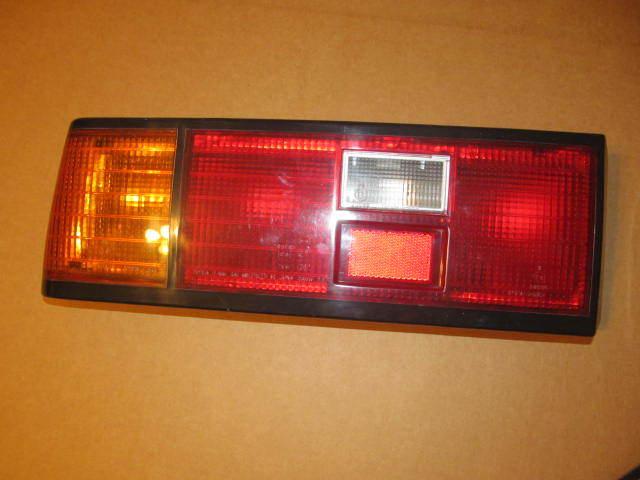 1980 toyota corolla sedan 2-door lh tail light lens 