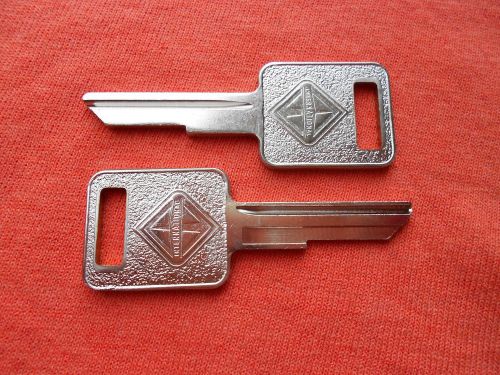 2  international truck semi original oem key blanks