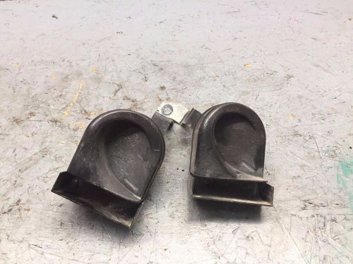 07 - 12 nissan altima dual horn signal set of horns low high tone bracket oem