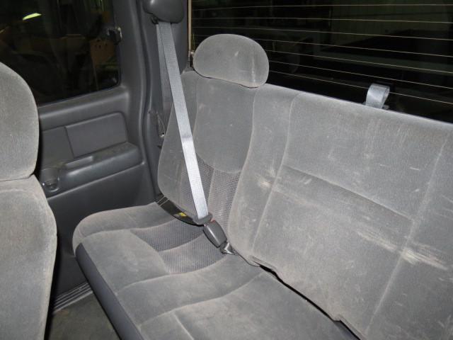 2003 chevy silverado 1500 rear seat belt & retractor only rh passenger gray