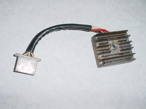 76 - 77 yamaha xs500 xs 500 d regulator rectifier oem