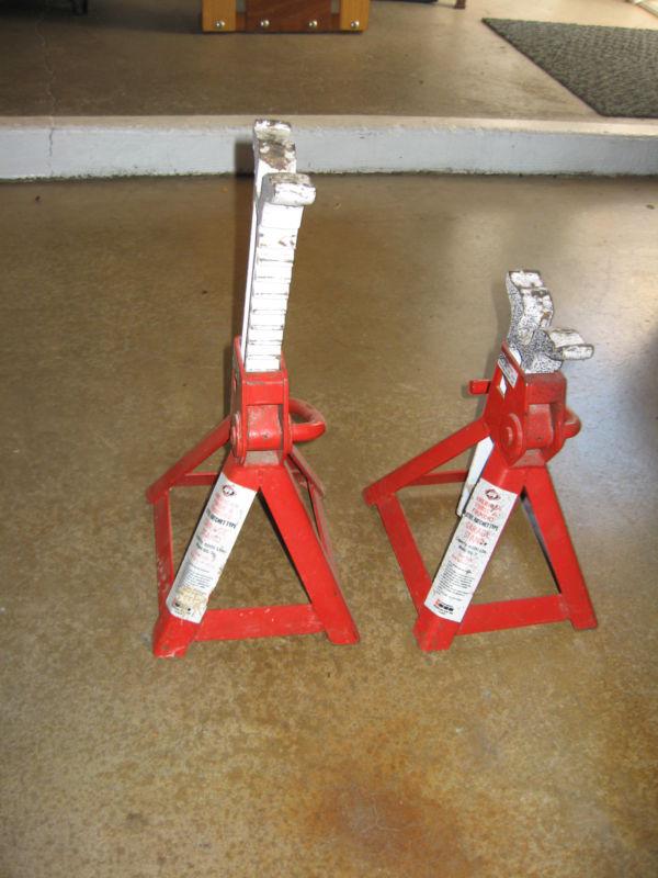 Aff  3 ton jack stands (1 pair)