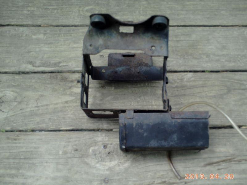 Suzuki gt550 battery box