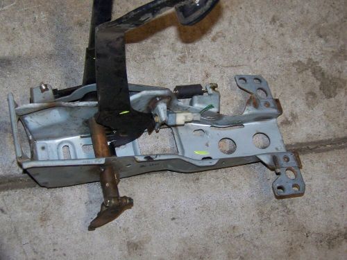 92 93 94 95 geo tracker  5 speed clutch brake pedal suzuki sidekick 1995 oem mt