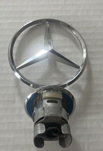 Mercedes 300d w189 hood star &amp; base spring mount