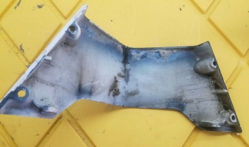 1989 johnson evinrude 90 hp front exhaust housing cover 0323800