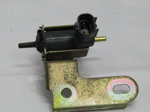 1996-2002 toyota 4runner vacuum switch valve oem 184600-1960