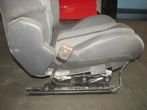 2018 peugeot 3008 genuine nearside left passenger&#039;s front seat