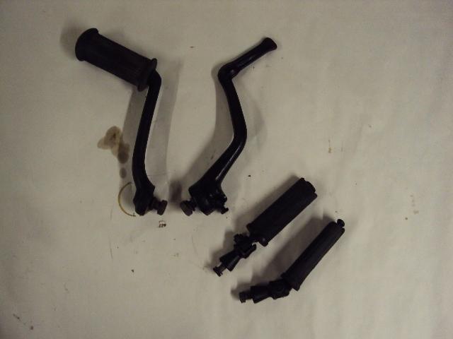 Triumph t150 trident front & rear foot pegs      7