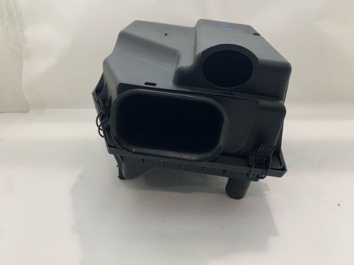 1996-1998 porsche 911 993 3.6 air cleaner filter housing