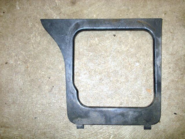 79 80 81 82 83 84 85 86 mustang capri manual console shifter bezel black