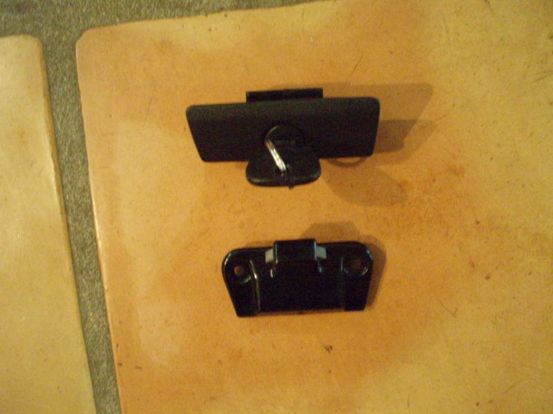 Bmw glove box latch lock with key e21 e23 e24 e28 e30 325i 325e m3 318is