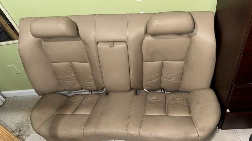 Lexus ls400 rear seats from a 1991