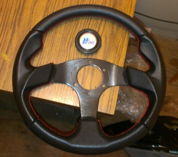 Aftermarket steering wheel